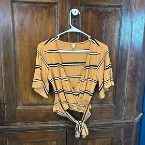 BP medium yellow with stripes wrap shirt